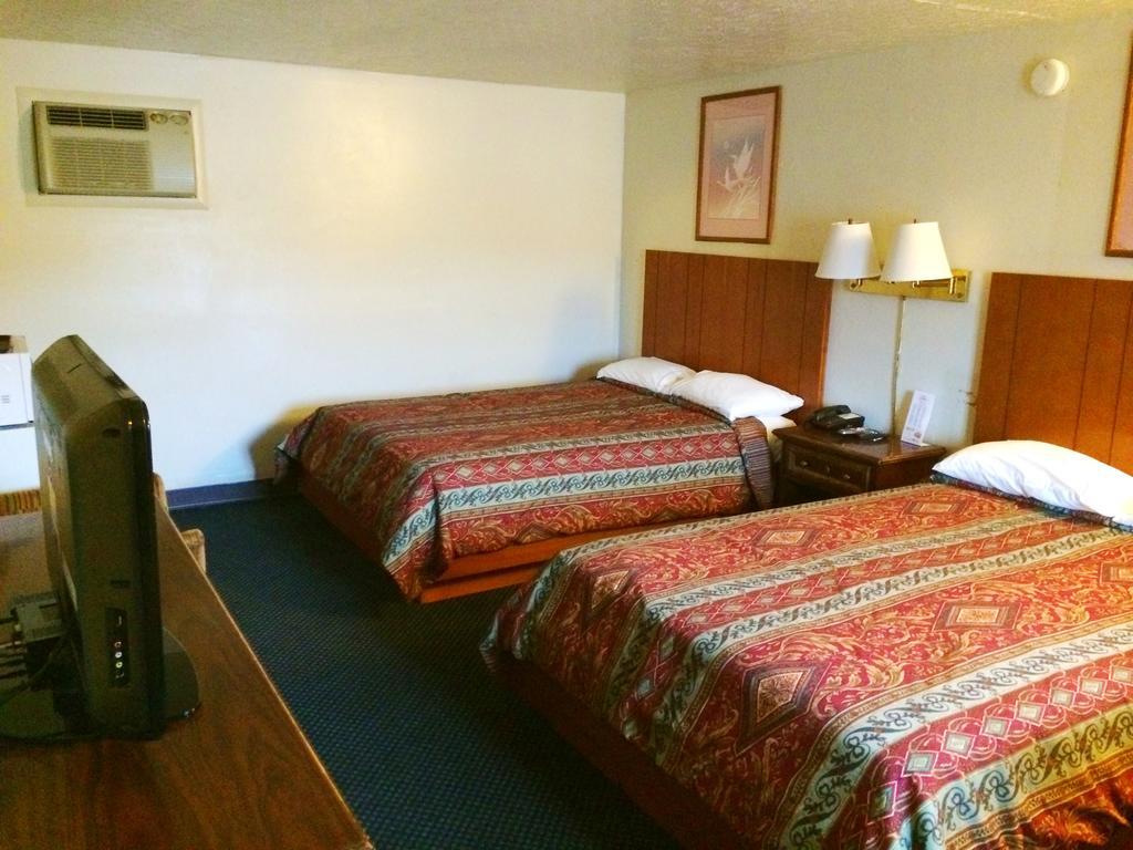 Motel Edgewood Szoba fotó